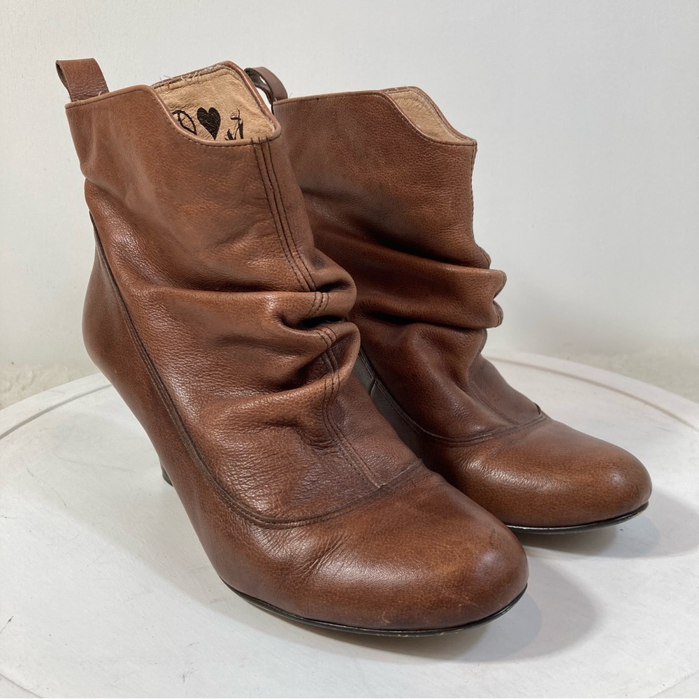 Steve Madden Betsey Leather Ankle Boots - Picture 1 of 11